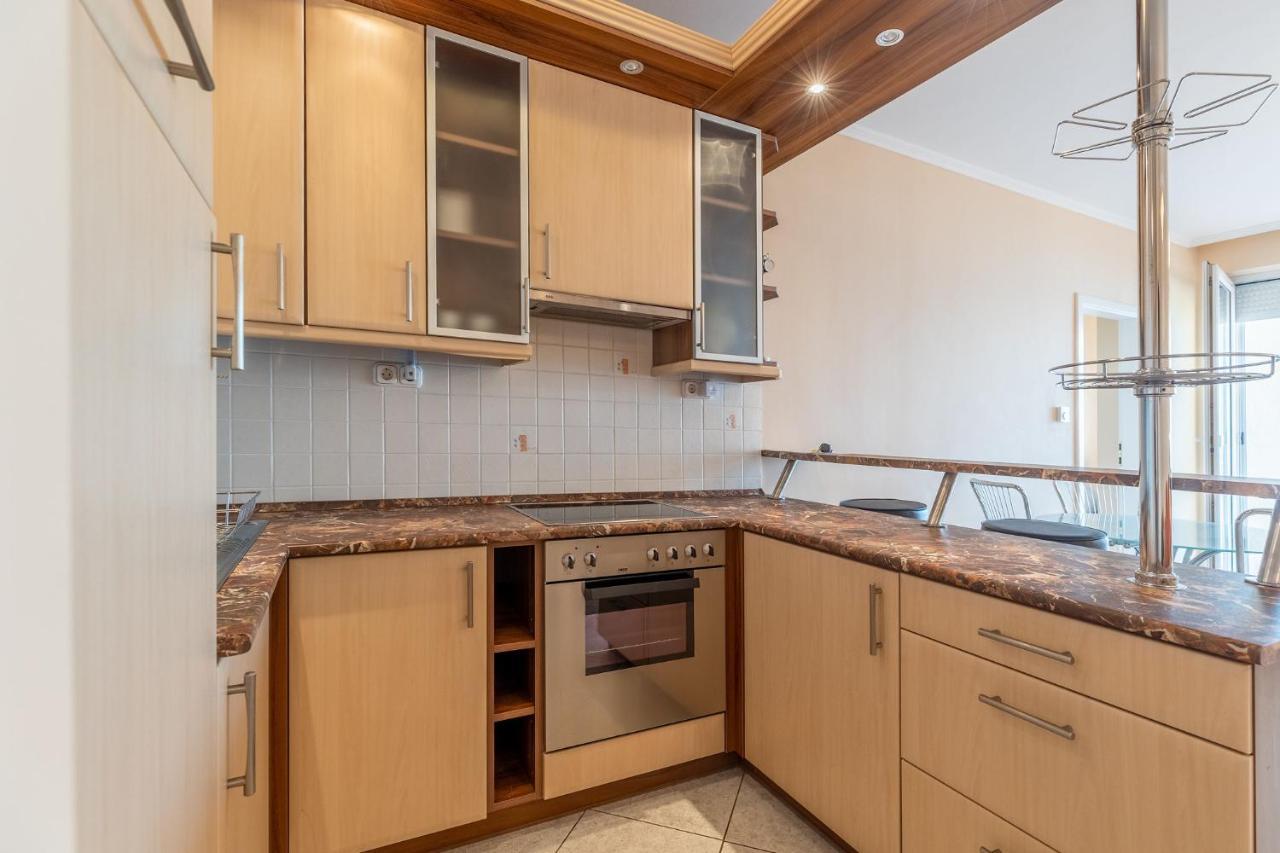 Kek Hullam Apartman By Bltn Apartment Siofok Exterior photo
